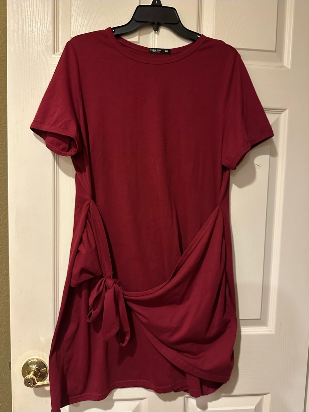 Large, Tie-Waist Short Sleeve Tunic Dress - Burgundy